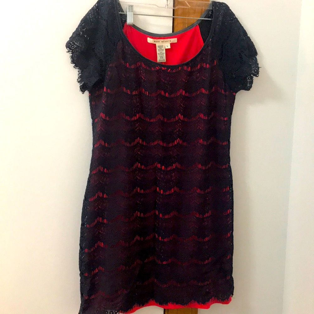 Max Studio Large Lace shift dress